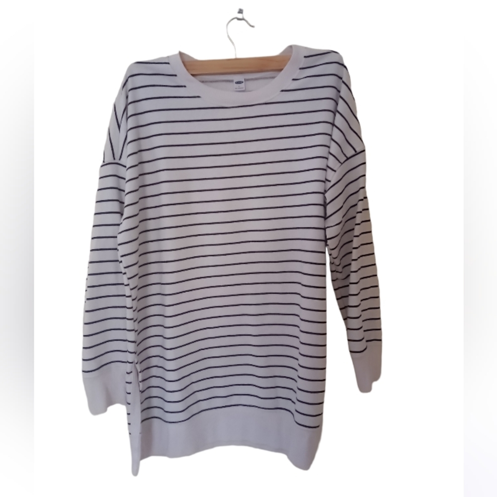 Old Navy - White & Black Striped Crew Neck Sweater - Large